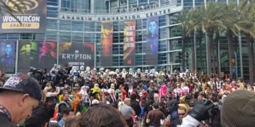 Cosplayers caracterizados de Star Wars