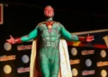 Cosplay de Visión, el personaje de Marvel